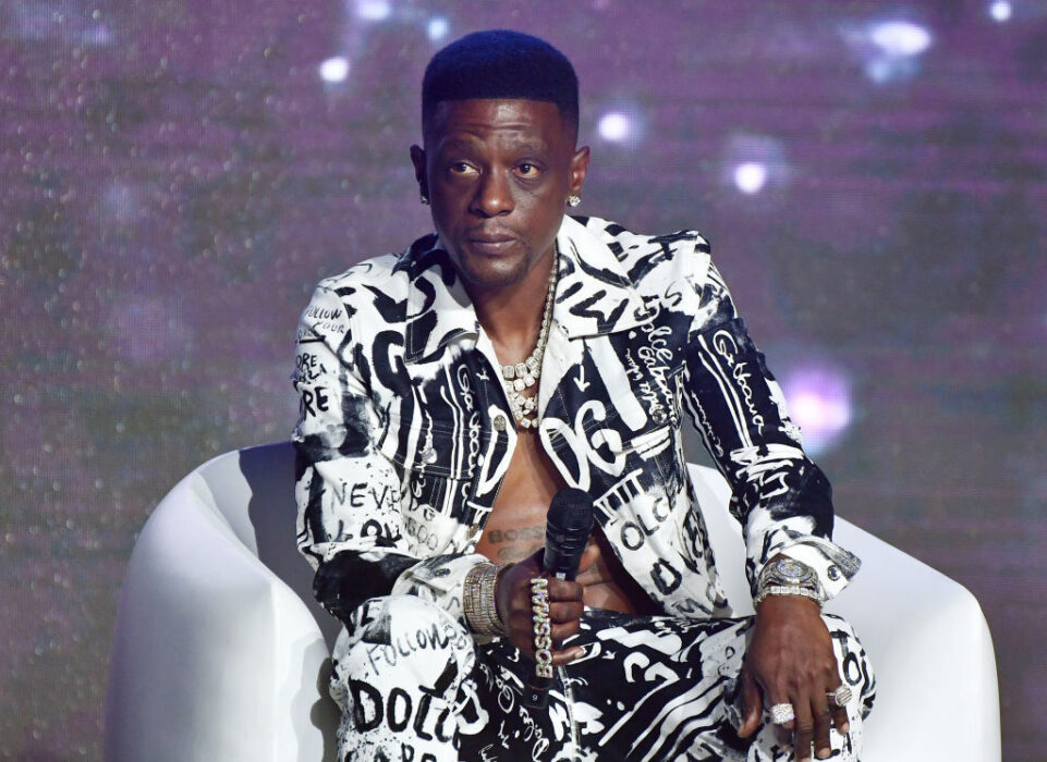 UPDATE: Federal Brokers Use Pictures From Instagram Are living To Arrest Boosie On Gun Fees