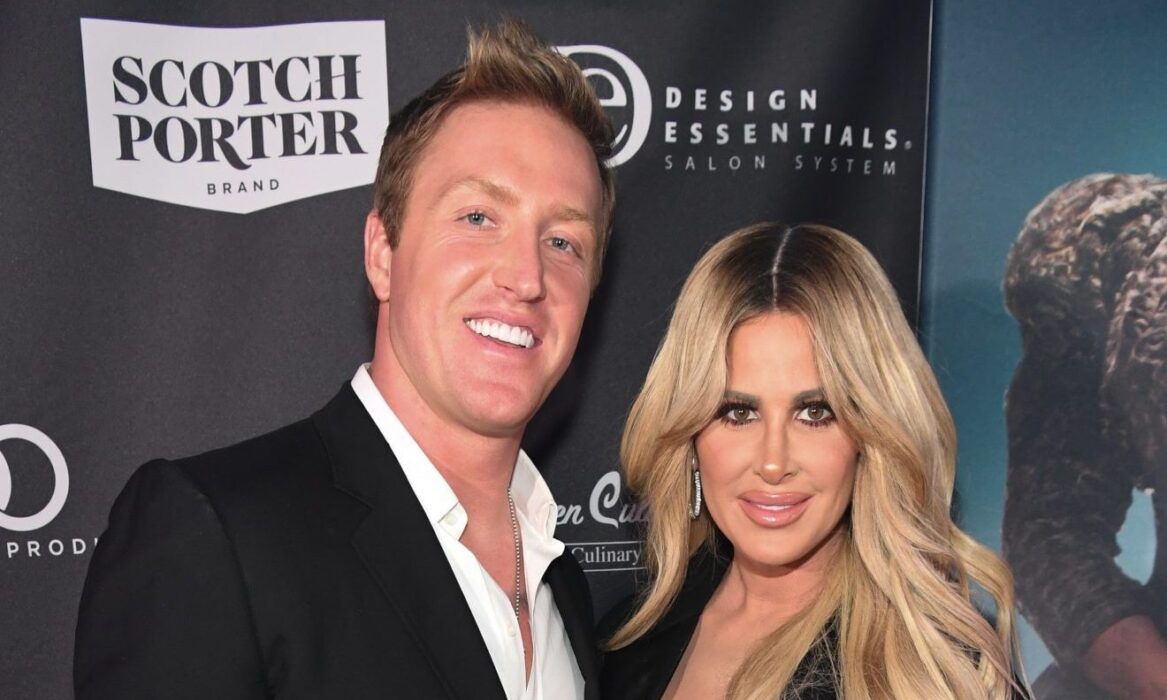 Kim Zolciak And Kroy Biermann Reportedly Halt Divorce Proceedings Amid Reconciliation 'For The Kids'